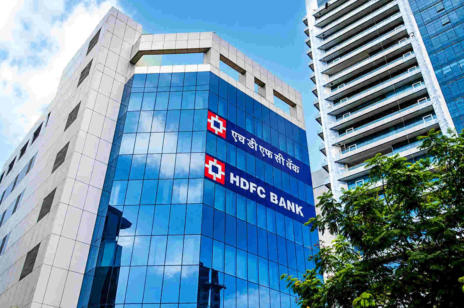 HDFC Bank CEO Jagdishan Won’t Seek Reappointment, to Step Down in October